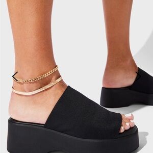 Steve Madden Black Platform Shoes with Chunky Sole